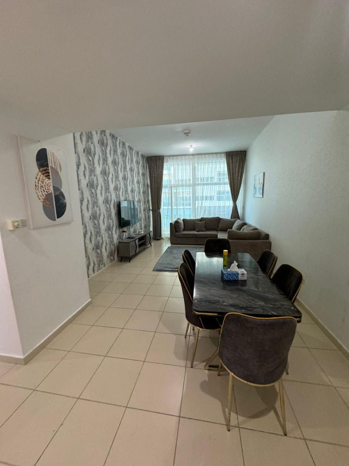 Elegent 2Bhk Next To The Beach With Pool,Gym,Garden,Kids Play Area,Learning Centre,Shops,Cafe,Restaurants Ajman Exterior foto